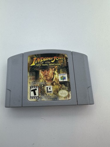 Indiana jones macchina - e,
