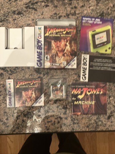 Indiana jones macchina - indiana, e